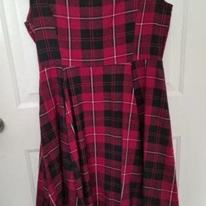 Hearts & Roses Fuchsia & Black Plaid Rockabilly  Retro Swing Dress EUC SZ 16
